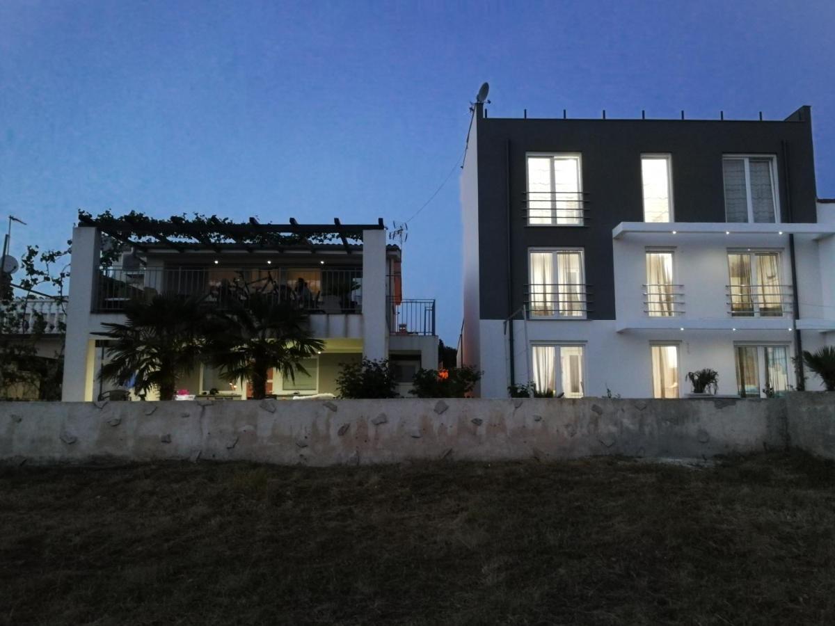 Apartments Erzen Medulin Exterior foto